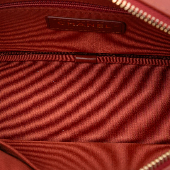 Pre-Loved Chanel Paris Hamburg Quilted Lambskin and Jersey Camera Case - Picture 4 of 7